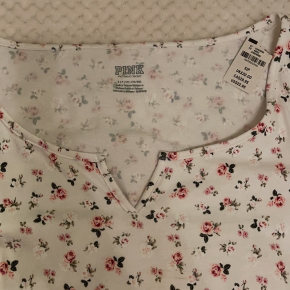 VS Pink long sleeve floral rose bodysuit - Picture 2 of 6